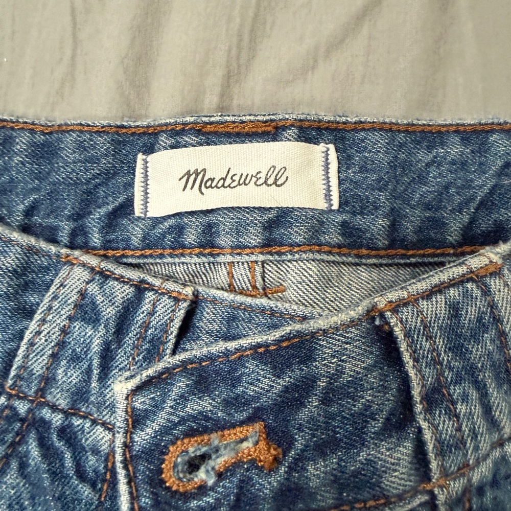Madewell Curve Love Barrel Jeans - Picture 2 of 3